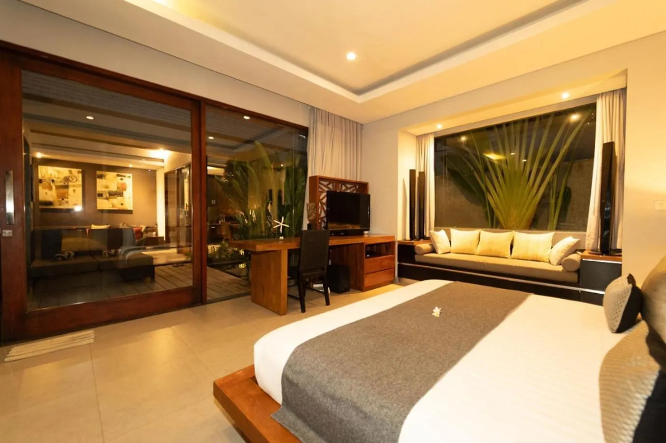 The Black Pearl - The Best 1Br Villa In Seminyak  Seminyak (Bali)