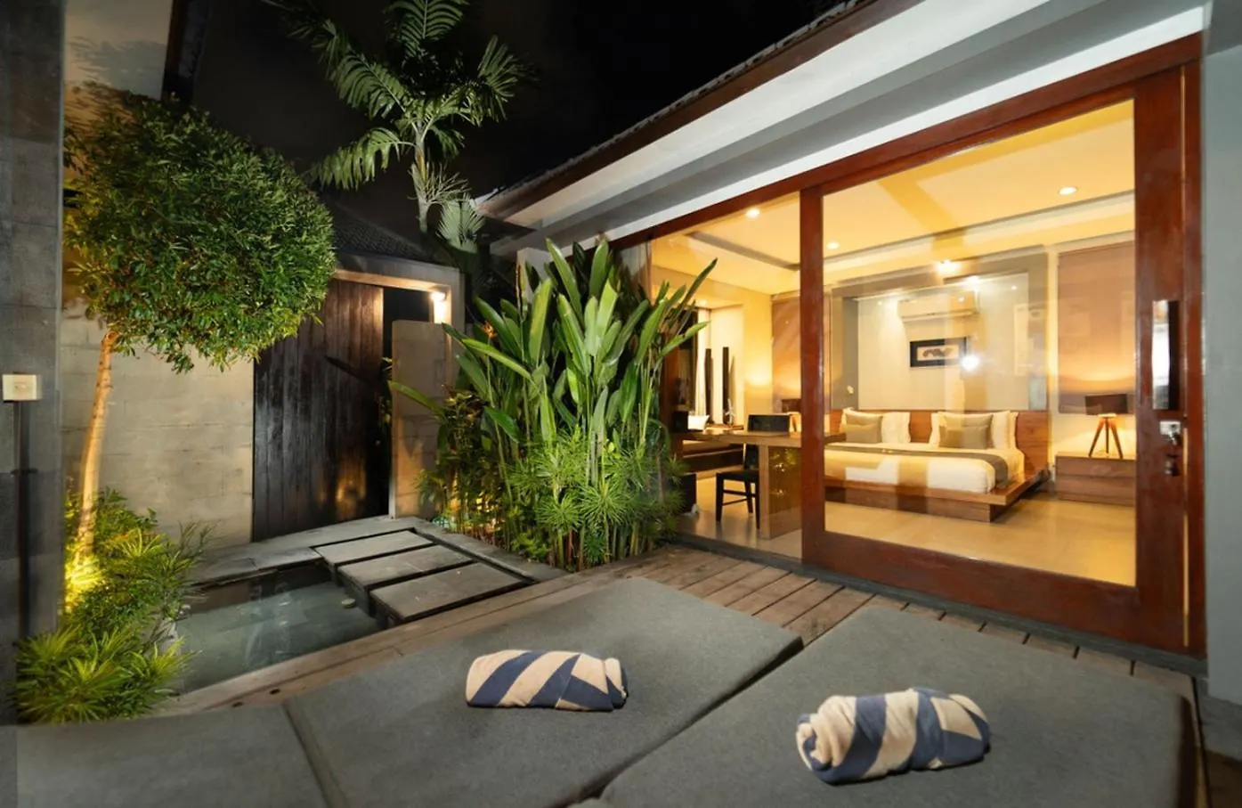 The Black Pearl - The Best 1Br Villa In Seminyak Indonesia