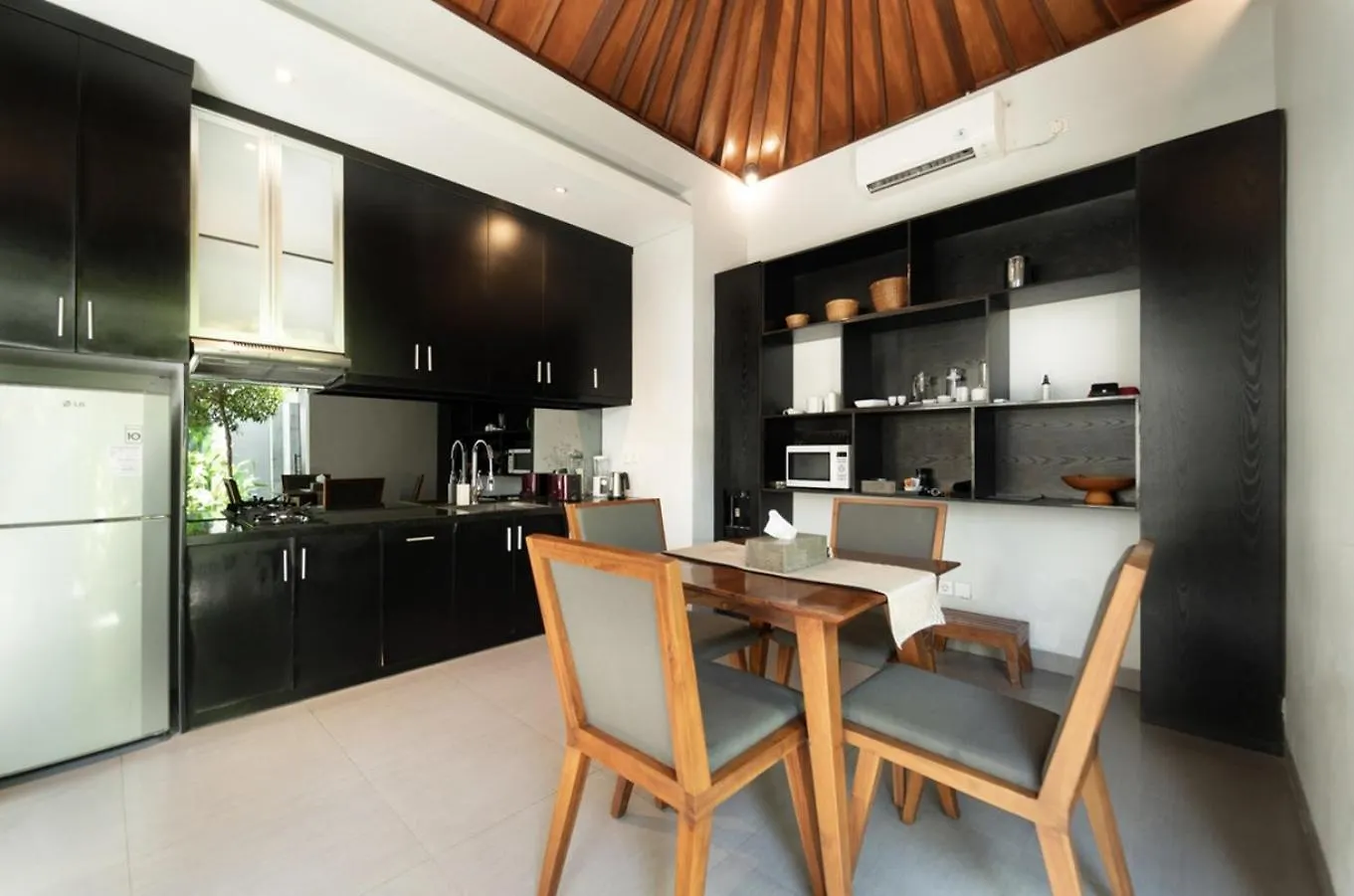 The Black Pearl - The Best 1Br Villa In Seminyak